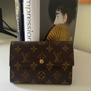 Authentic Louis Vuitton wallet